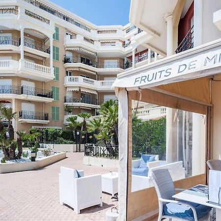 Superbe Studio Avec Terrasse En Front De Mer Menton Exterior foto