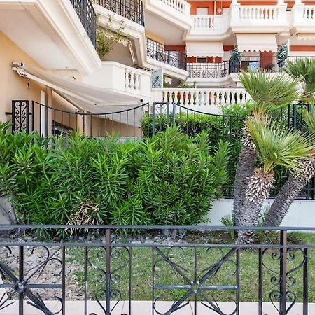 Superbe Studio Avec Terrasse En Front De Mer Menton Exterior foto